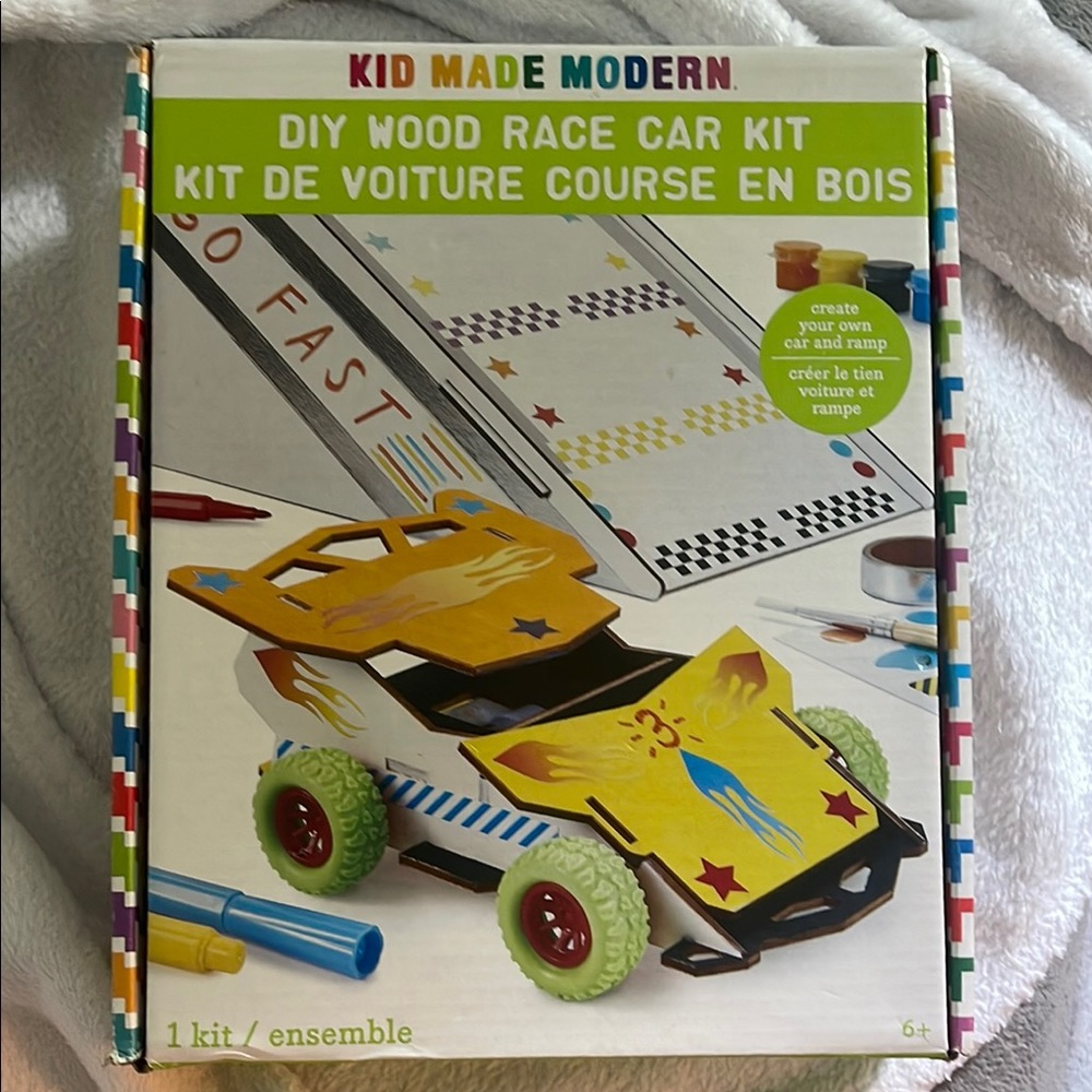 DIY Wood Race Car Kit - Yellow and Blue